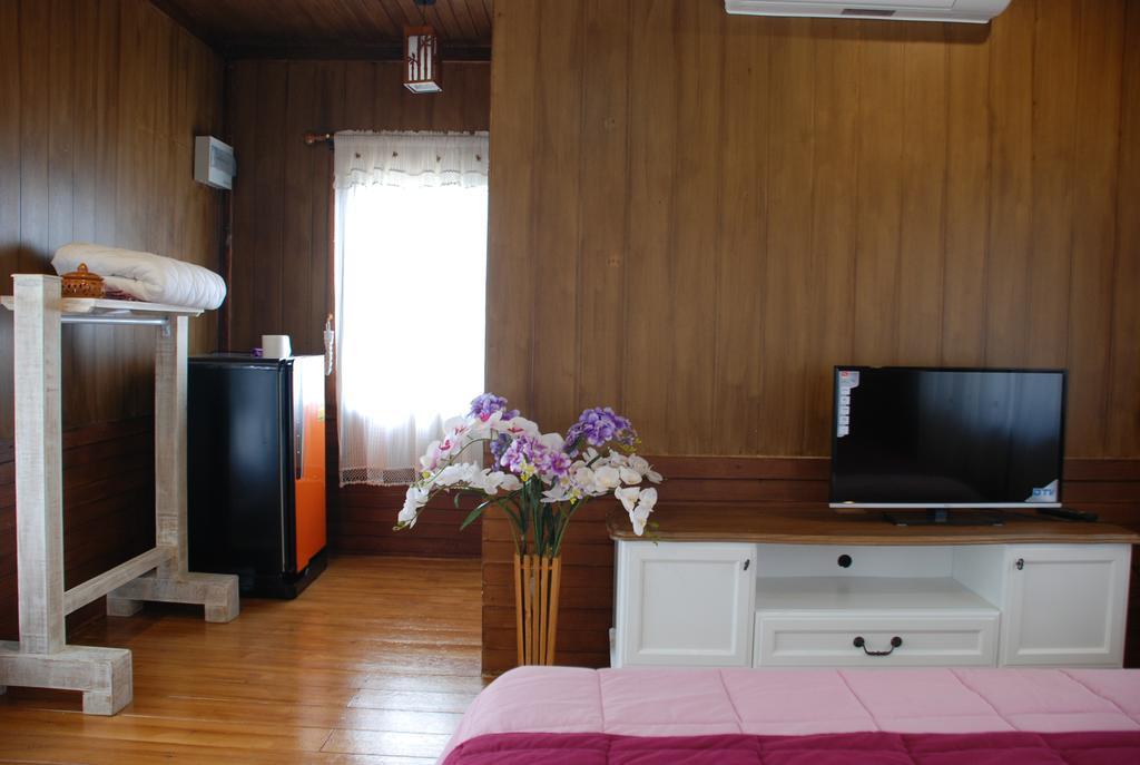Hotel Pak Ping Ing Jai Ban Mai  Esterno foto