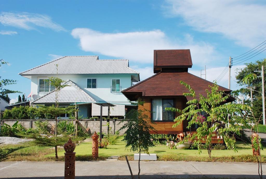 Hotel Pak Ping Ing Jai Ban Mai  Esterno foto