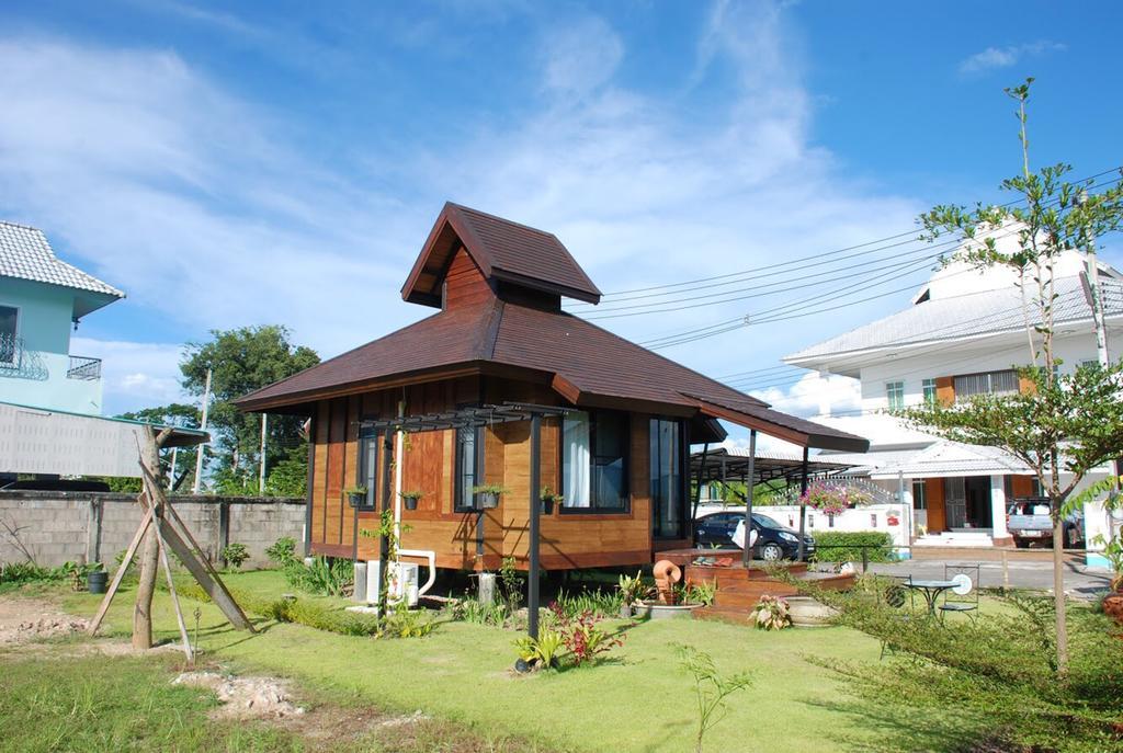Hotel Pak Ping Ing Jai Ban Mai  Esterno foto