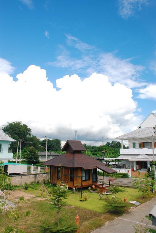 Hotel Pak Ping Ing Jai Ban Mai  Esterno foto